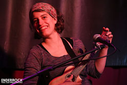 Concerts de Clementina, Òscar Briz i Tren Seeger al Barnasants <p>Clementina</p>